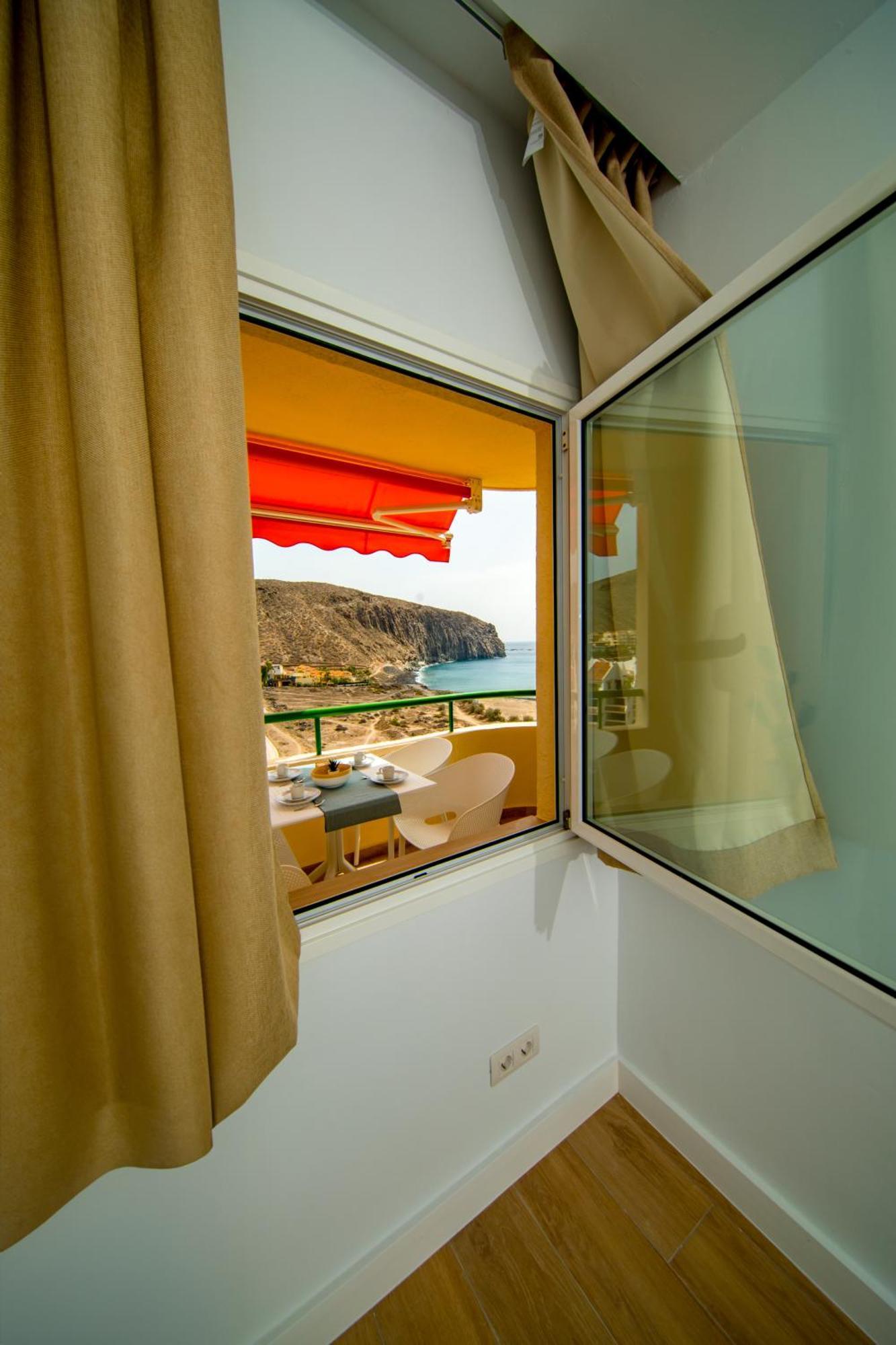 Costa Mar Apartment ลอส กริสเตียนอส ภายนอก รูปภาพ